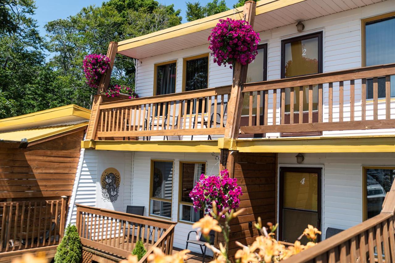 Motel Ile D'Orleans Sainte-Petronille Eksteriør bilde